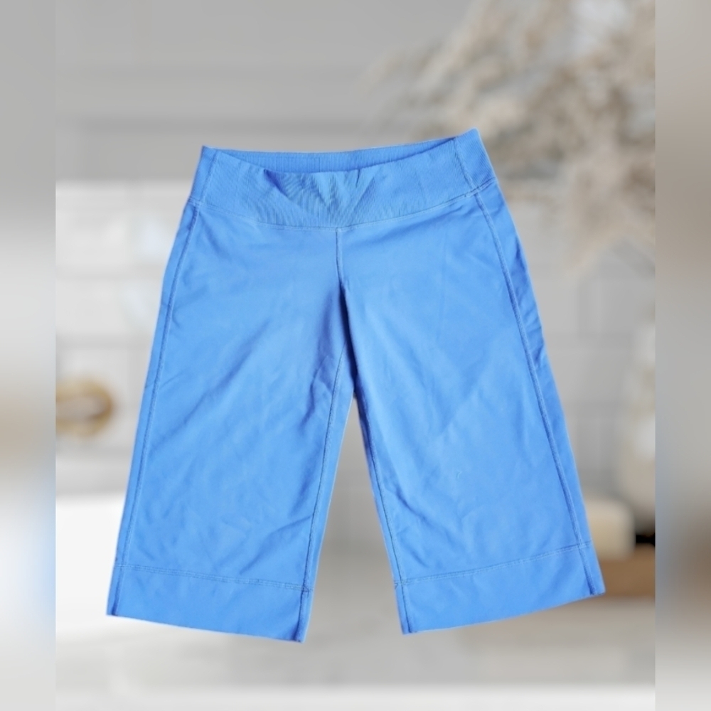 Lululemon Athletica Crop Pants